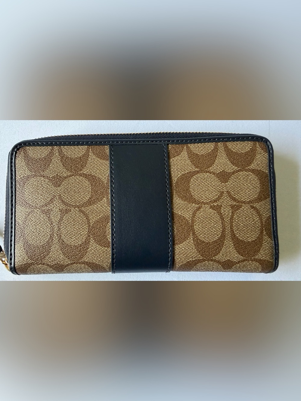 COACH Wallet Accordion Zip in Signature Canvas NWOT Black/Tan - Picture 8 of 8